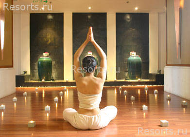 Pathumwan Princess Hotel 12